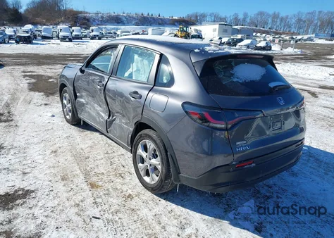 2024 Honda Hr-V Awd Lx z USA, uszkodzony, nr VIN 3CZRZ2H31RM733444
